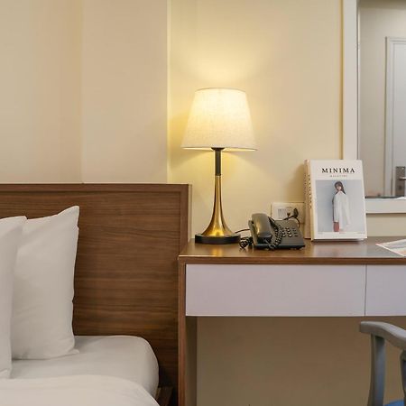 האנוי Queen Cafe Hotel & Pub מראה חיצוני תמונה