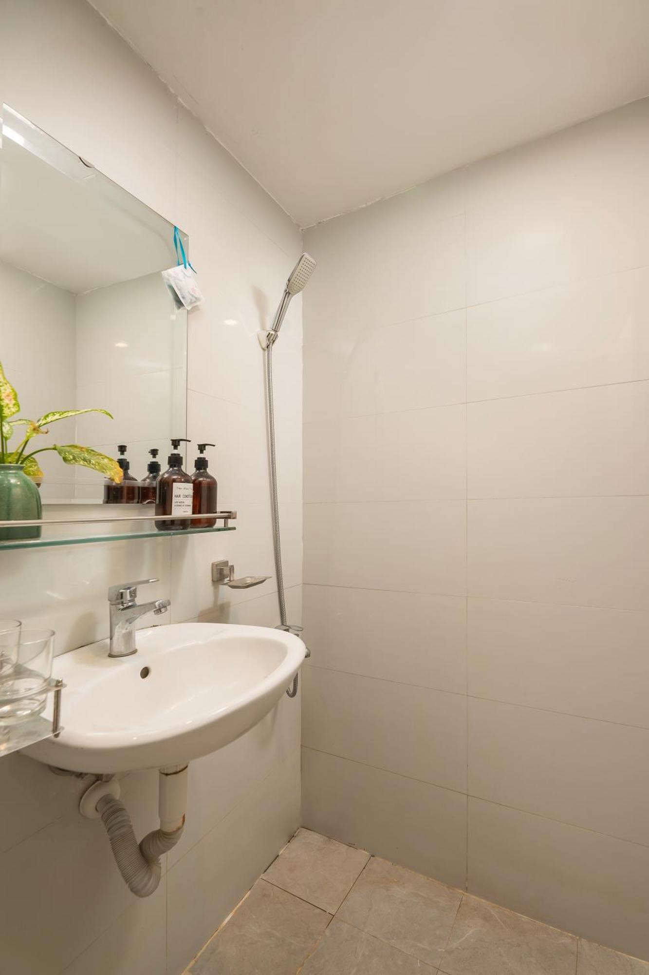 האנוי Queen Cafe Hotel & Pub מראה חיצוני תמונה
